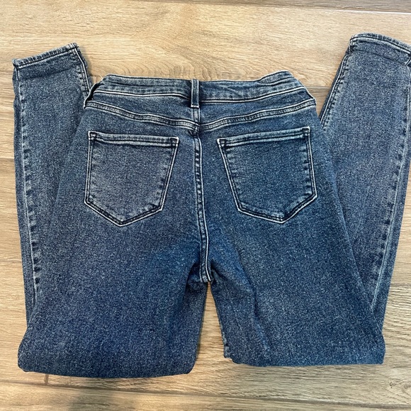 Old Navy Rock Star Jeans - Picture 4 of 5